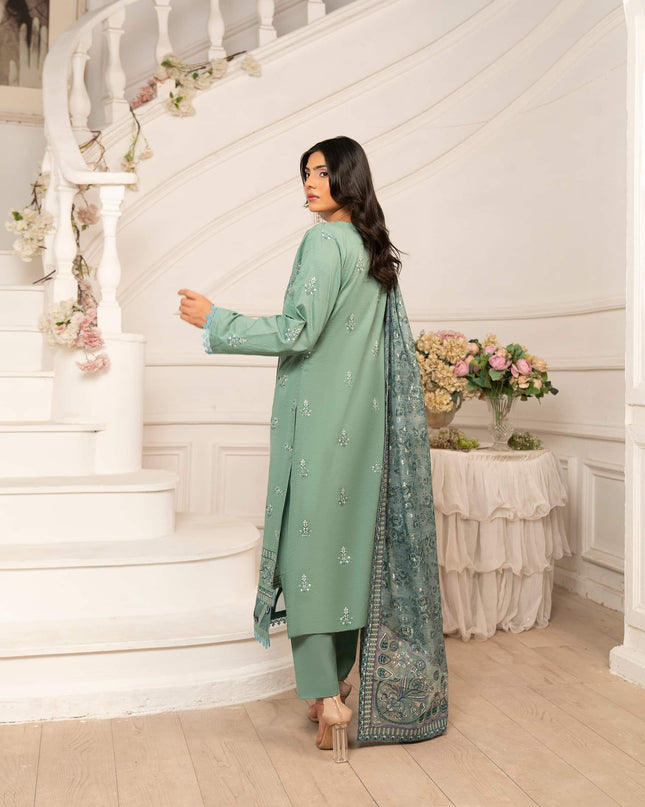 LAWN - AA - 33202