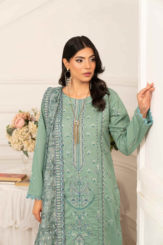 LAWN - AA - 33202