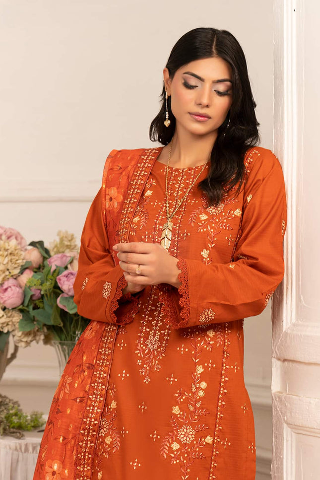 LAWN - AA - 33203