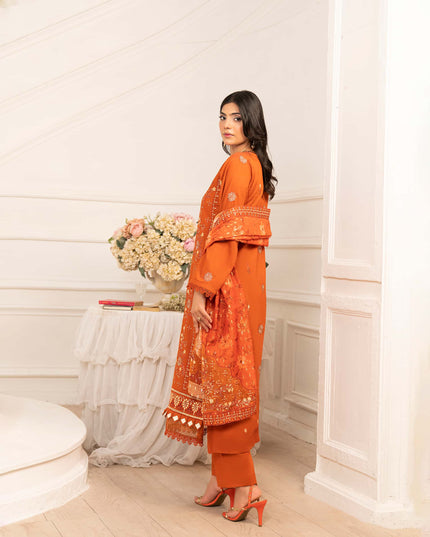 LAWN - AA - 33203