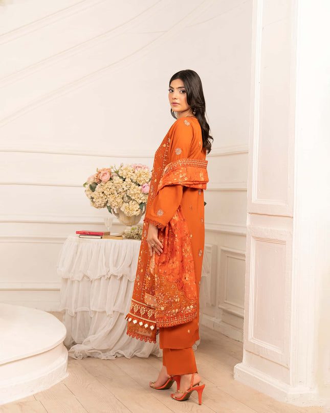 LAWN - AA - 33203