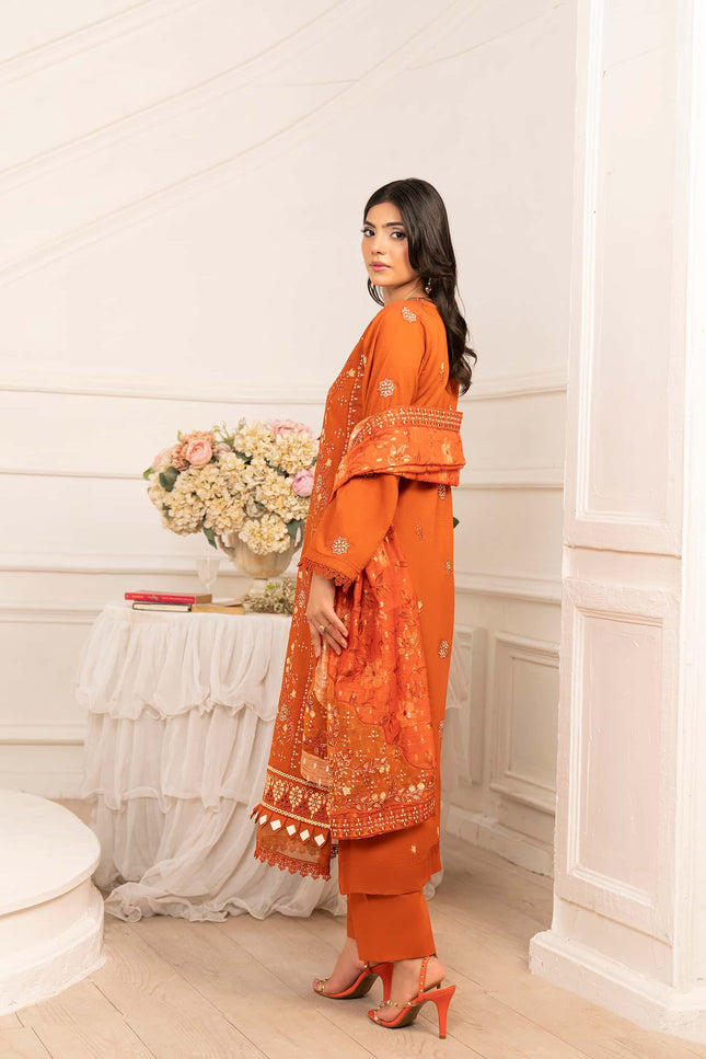 LAWN - AA - 33203