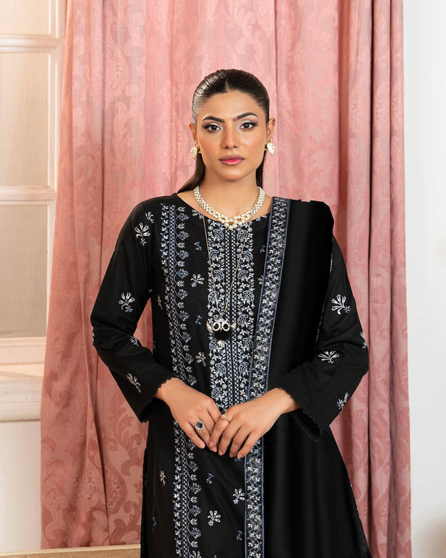 LAWN - AA- 33205