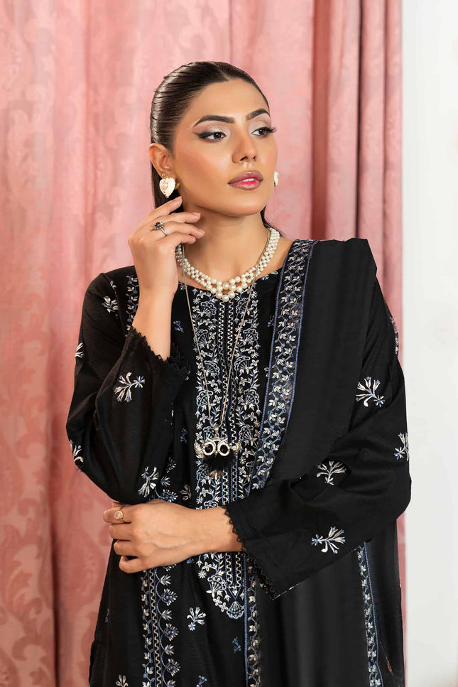 LAWN - AA- 33205