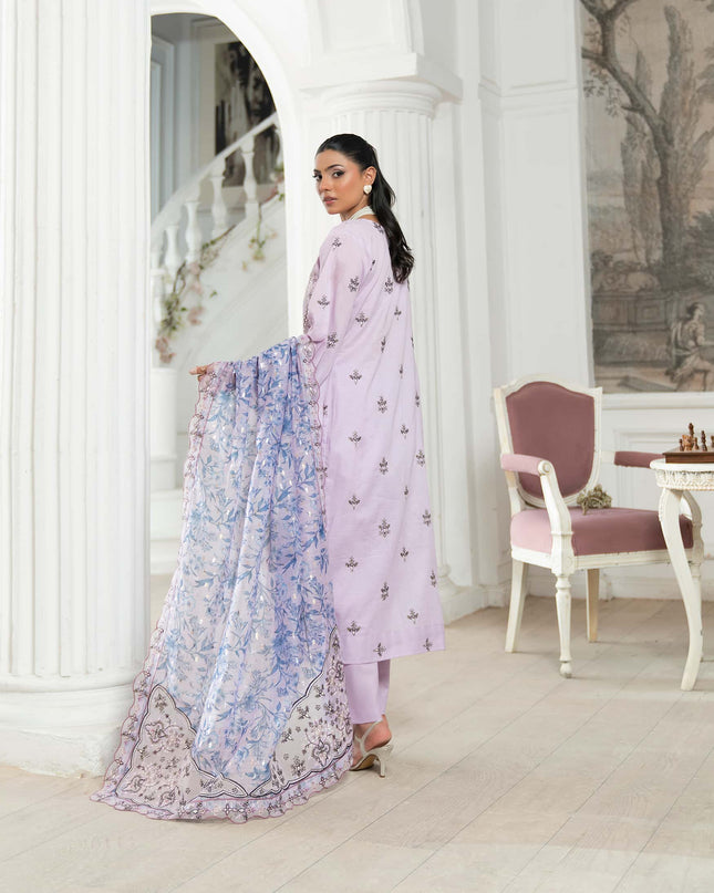 LAWN - AA - 33206
