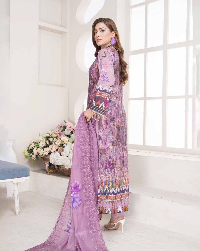 LAWN AA - 32704